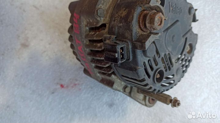 Генератор Volkswagen Passat B4 B3