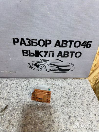 Резистор печки Kia Ceed CD хэтчбек 1.6 D4FE crdi