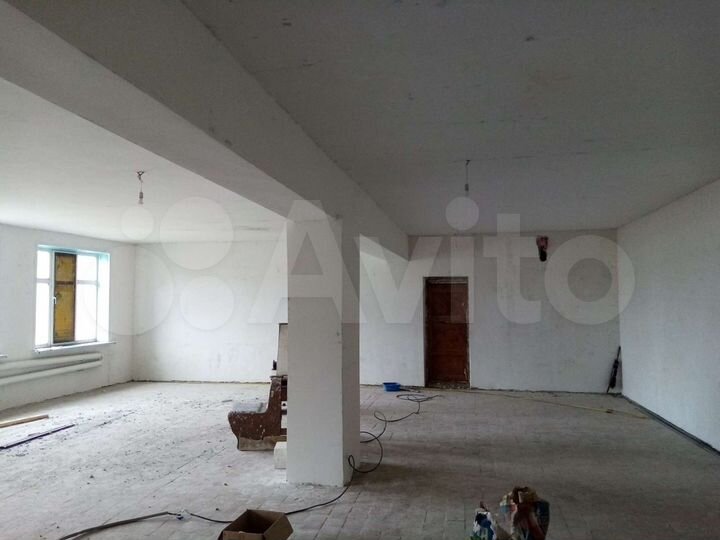 Свободного назначения, 200 м²