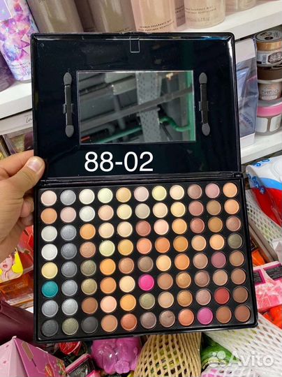 Новая большая палитра теней