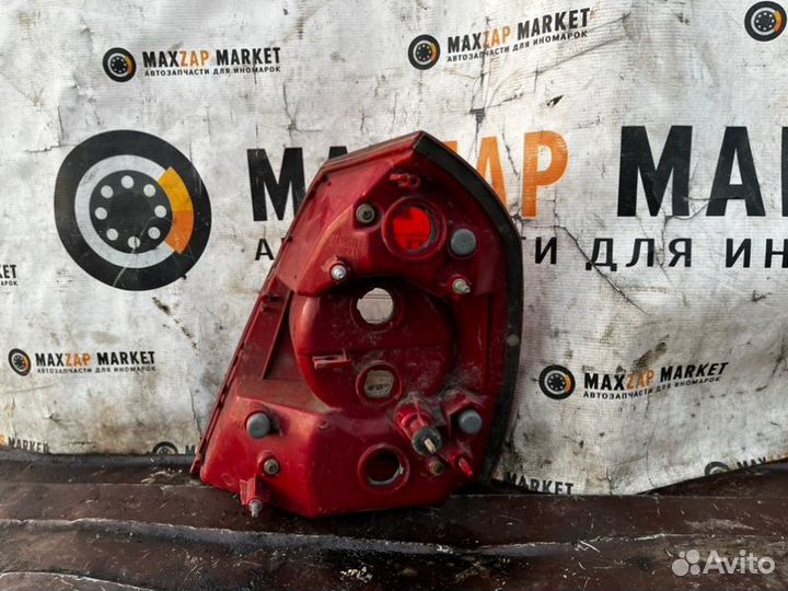 Фонарь задний левый Hyundai Elantra 3 2000-2005