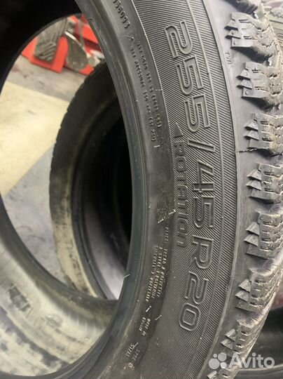 Nokian Tyres Hakkapeliitta R3 SUV 255/45 R20