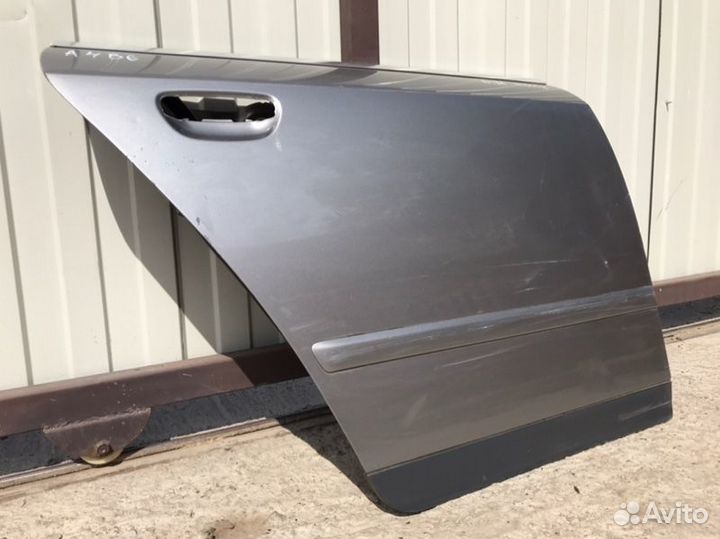 Дверь задняя правая Audi A4 B6 8E 1.9 2003