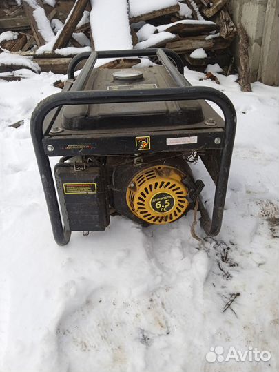 Бензогенератор