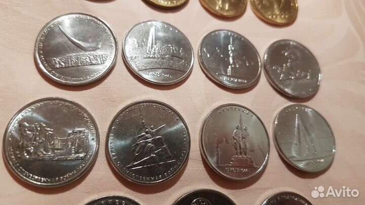 Монеты 5,10 р юбилейные