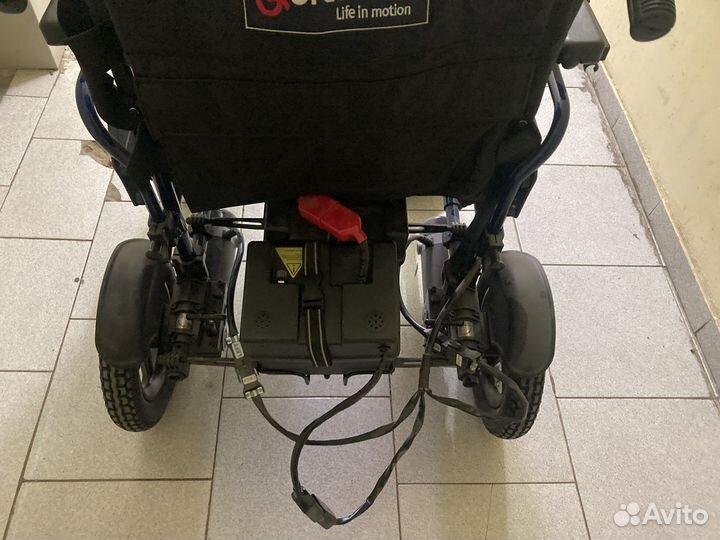 Коляска инвалидная с электроприводом