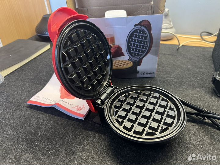 Электрическая вафельница