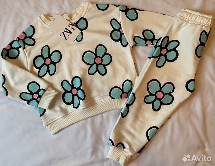 Новый костюм для девочки 3 года