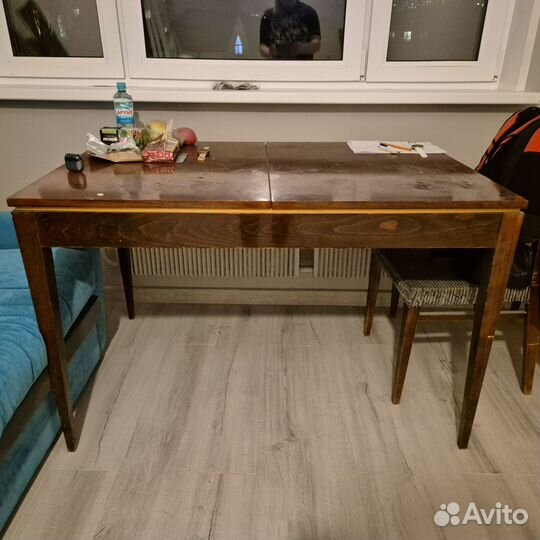 Диван и стол бу