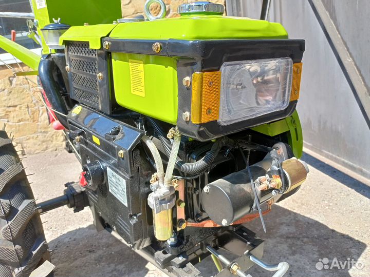 Двигатель дизель 13/15 л.с. R195 с электростартер