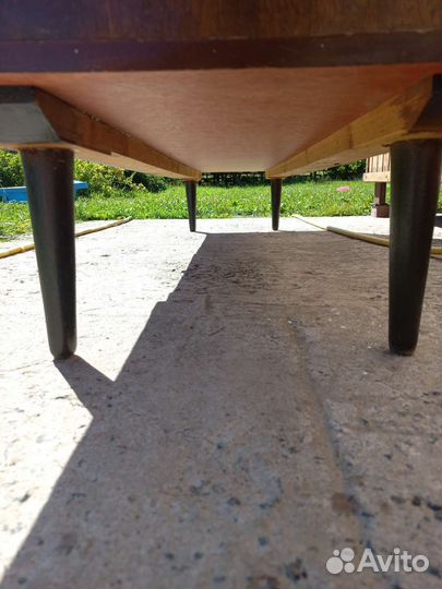 Тумба под тв, Ретро