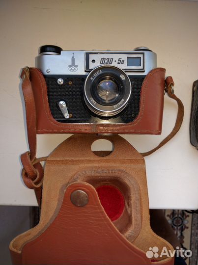 Фотоаппарат фэд-5, фотоэкспонометр Ленинград-4