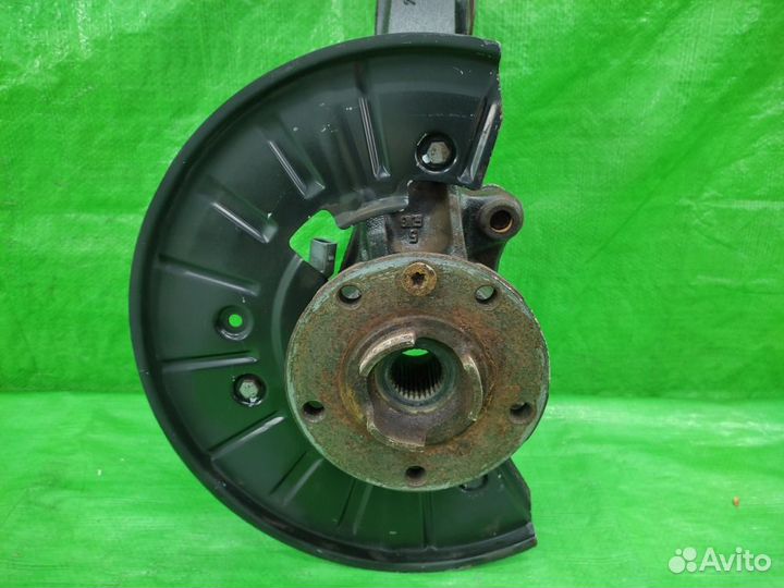 Поворотный кулак прав. перед. Volkswagen Touareg