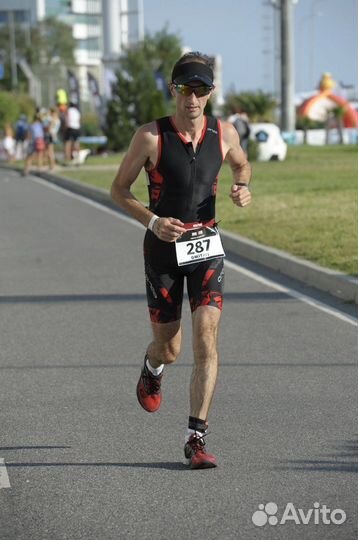 Мужской спортвный комбенизон