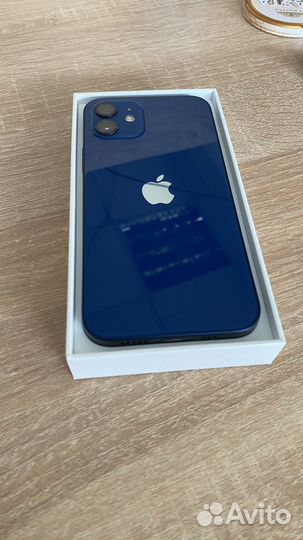 iPhone 12, 64 ГБ