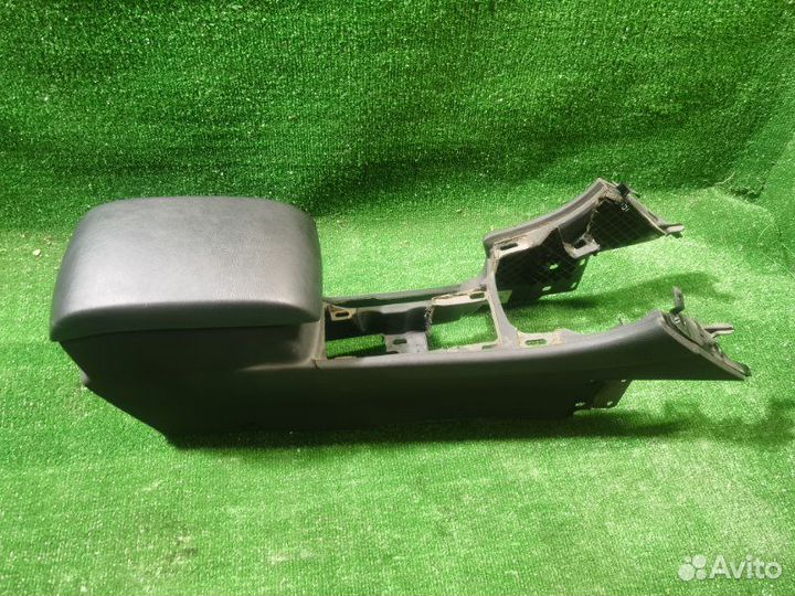 Подлокотник Ford Mondeo 4 рестайлинг 1.6 2011