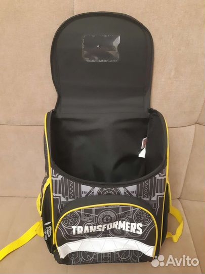 Школьный рюкзак