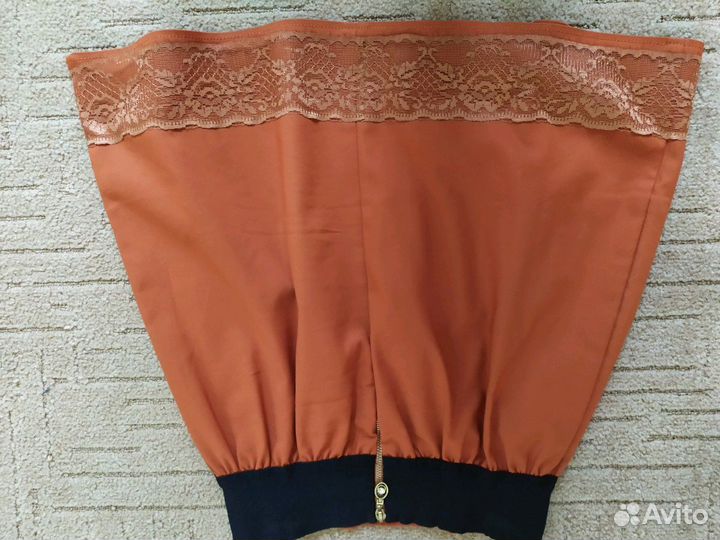 Юбка с кружевом