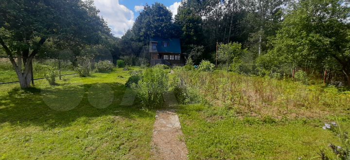 Дача 20 м² на участке 6 сот.