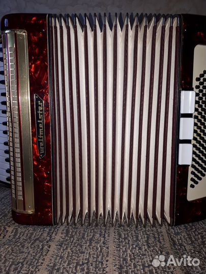 Аккордеон Weltmeister 34/80/III/5/3