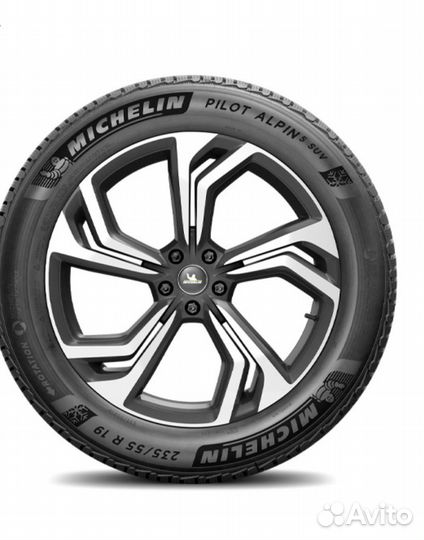 Michelin Pilot Alpin 5 SUV 325/35 R22 114W