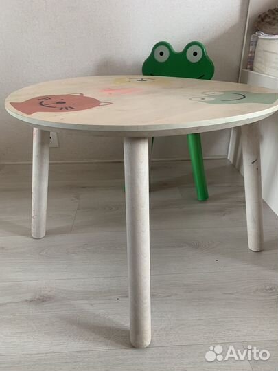 Детский стол и стул