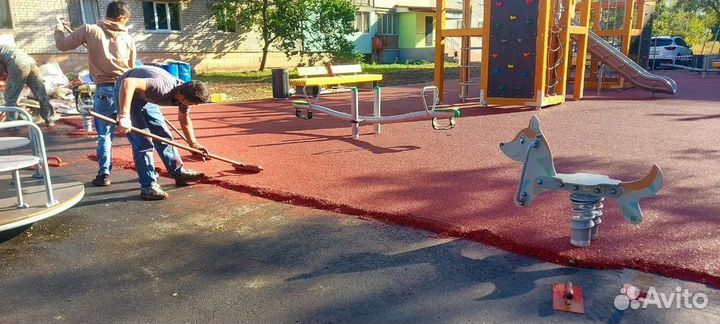 Бесшовное резиновое покрытие для детских площадок