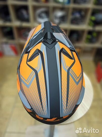 Кроссовый шлем