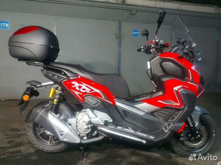 Максискутер Regulmoto XDV 300i