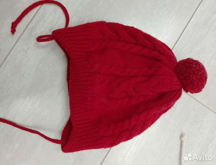Шапочки 46-48 для девочки