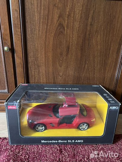 Машина на радиоуправлении новая