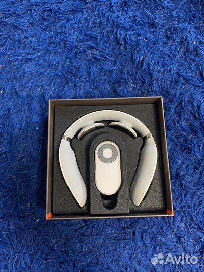 Массажер для шеи Bork D611