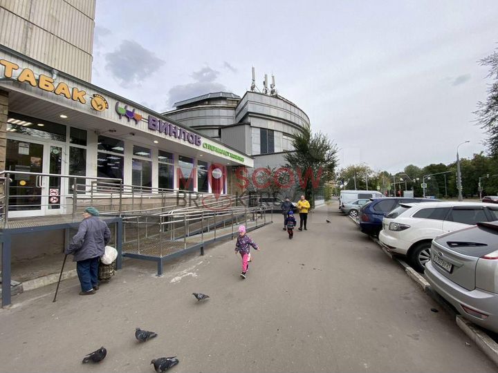 Продам торговое помещение, 343 м²