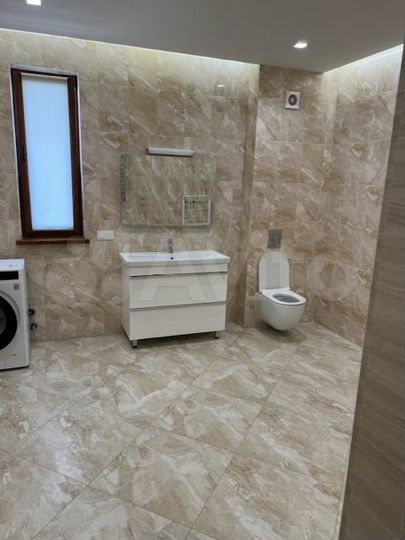 Дом 300 м² на участке 3 сот.