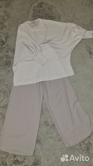 Продаю комплект