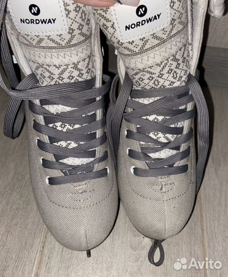 Коньки женские