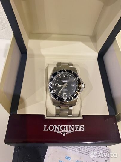 Часы механика Longines HydroConquest