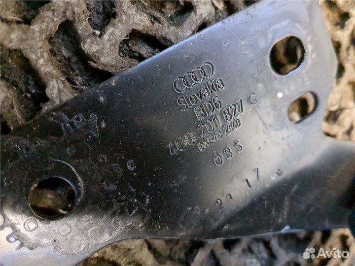 Фильтр угольный Audi A6 (C7), 2017