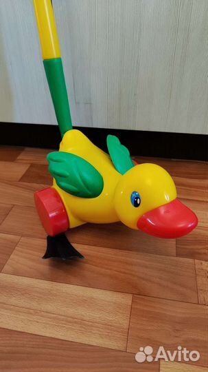 Каталка утка полесье