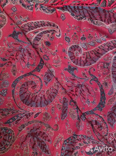 Шарфы и палантины