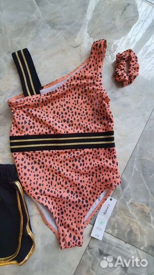 Новый комплек купальник, шорты, резинка