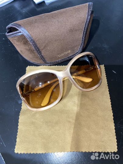 Солнцезащитные очки Tom Ford
