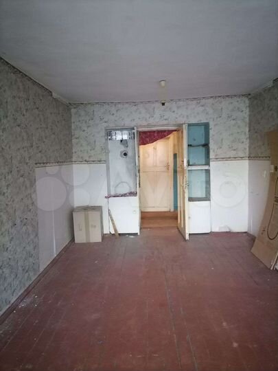 Комната 18 м² в 1-к., 4/4 эт.
