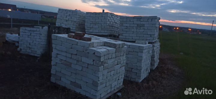 Кирпич силикатный бу