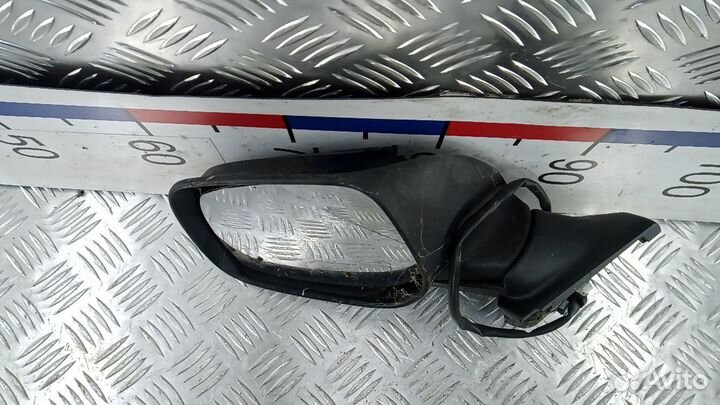 Зеркало наружное левое toyota auris E150