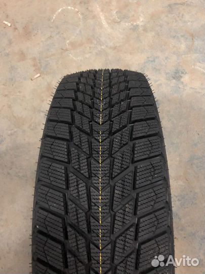 Nexen Winguard Ice Plus 245/45 R18 100T