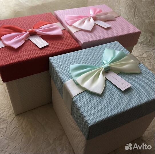 Коробки подарочные новые