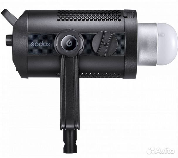 Осветитель светодиодный Godox SZ200Bi фокусируемый