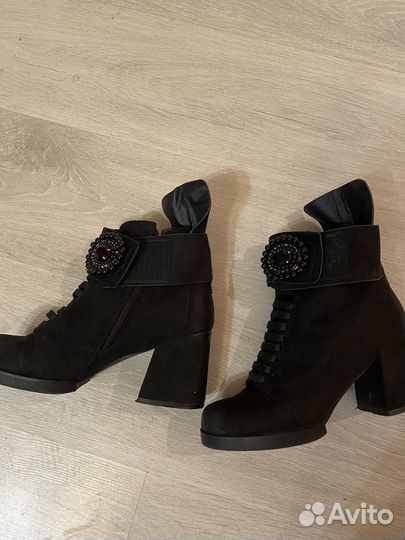 Зимние ботинки