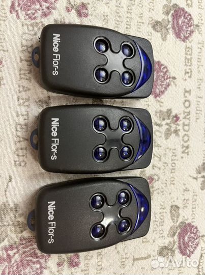 Пульты для ворот и шлагбаумов